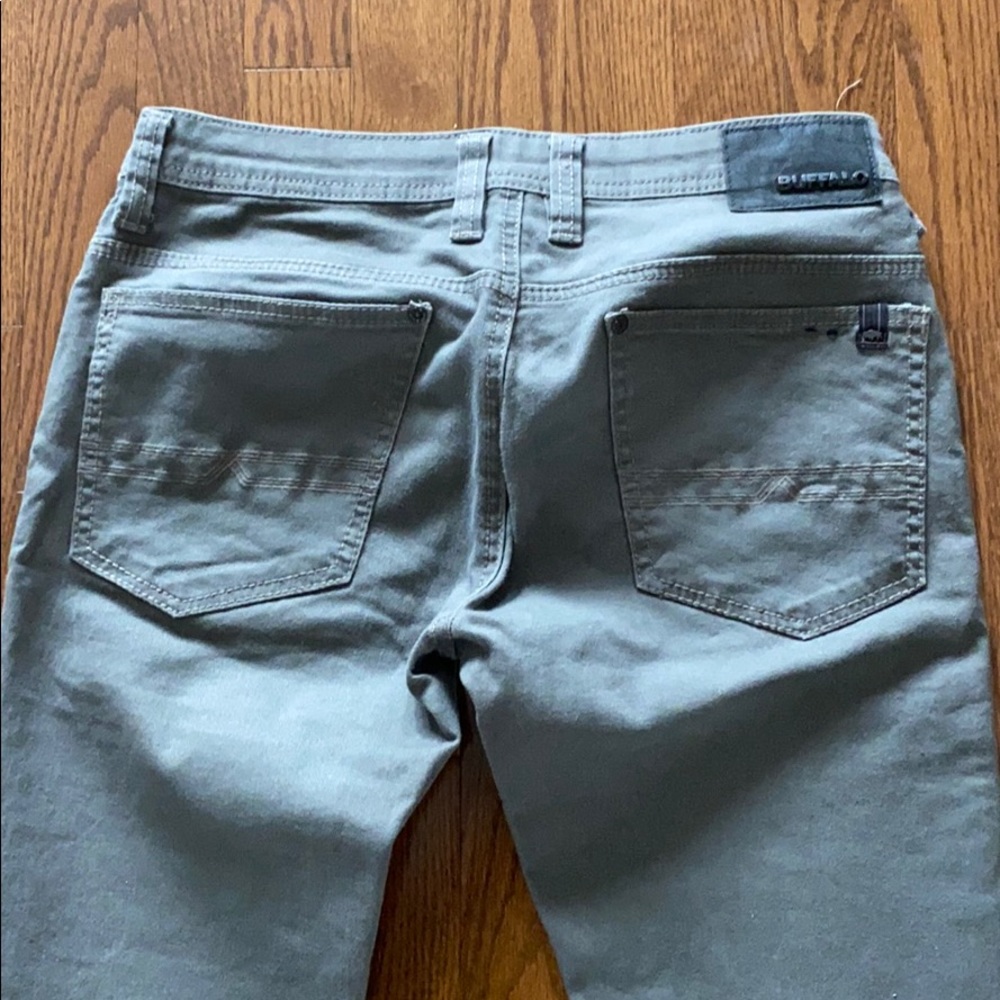 Like new Buffalo jeans - Picture 6 of 7